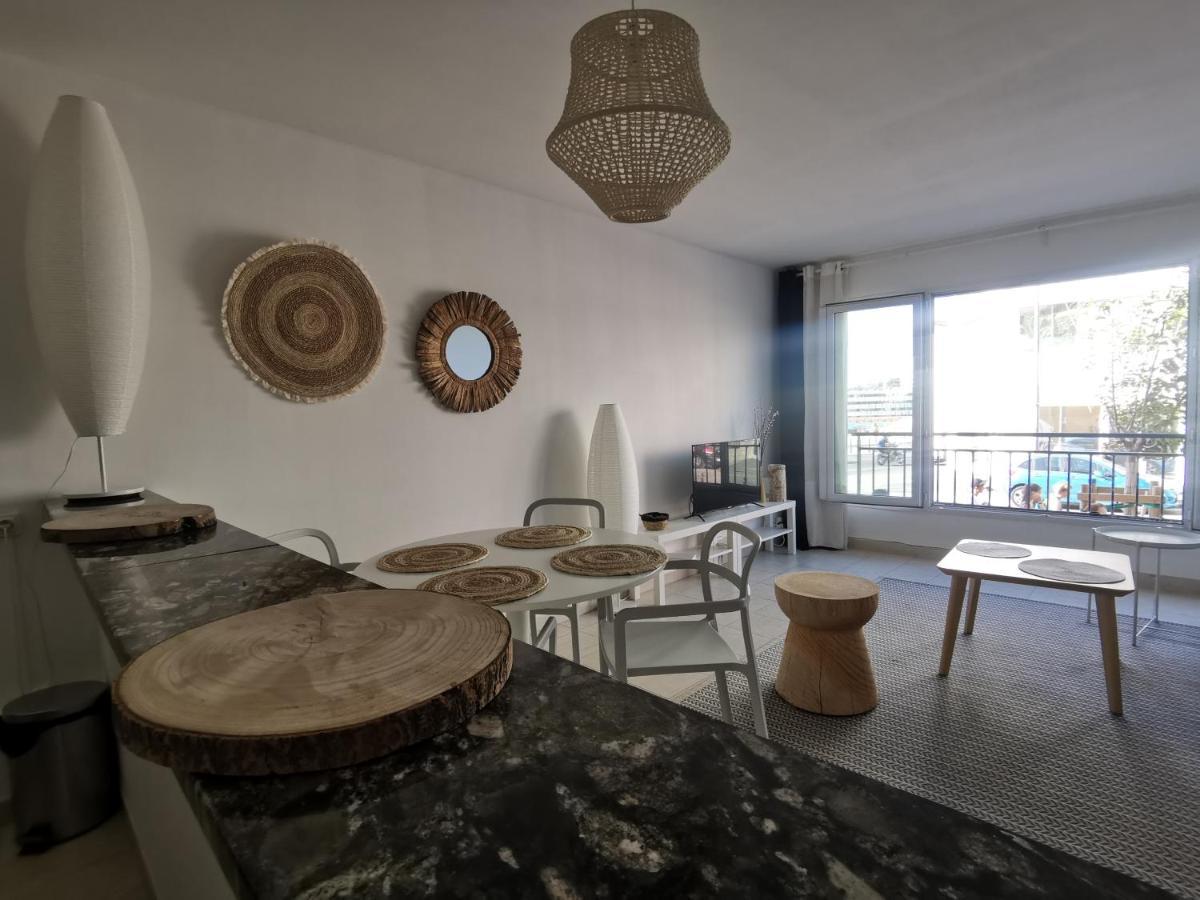 A 50 Metres De La Plage Et 10 Minutes Du Vieux Port 70M2 Sur La Corniche Vue Mer Marseille Exterior photo